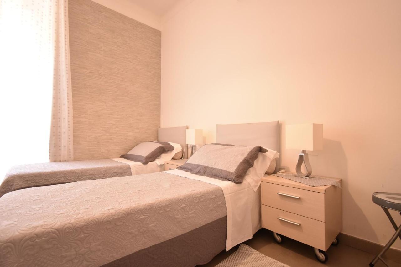 Affittacamere E Appartamenti - Rent Rooms And Apartments Le Camere Nel Corso - Adults Only La Spezia Exteriér fotografie