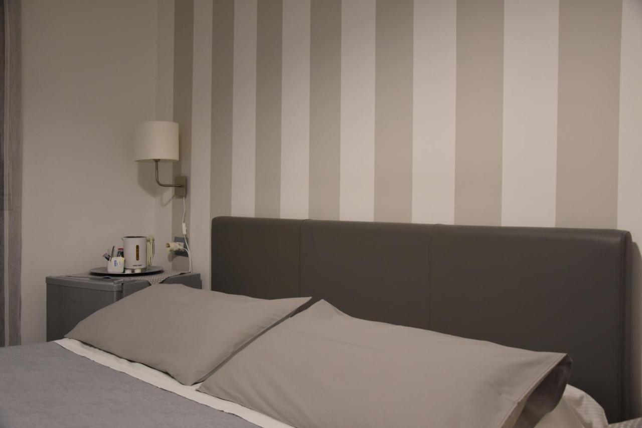 Affittacamere E Appartamenti - Rent Rooms And Apartments Le Camere Nel Corso - Adults Only La Spezia Exteriér fotografie