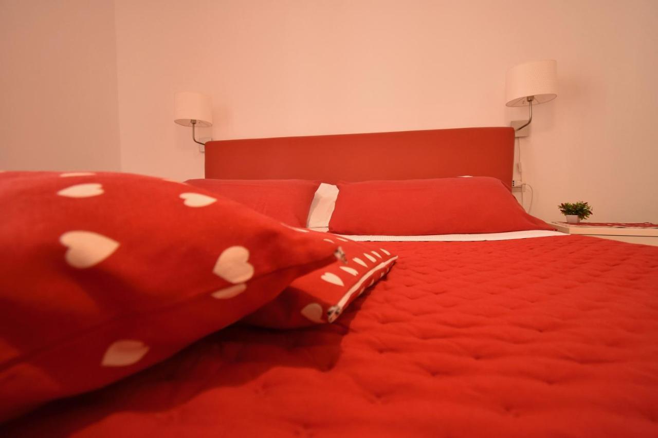 Affittacamere E Appartamenti - Rent Rooms And Apartments Le Camere Nel Corso - Adults Only La Spezia Exteriér fotografie