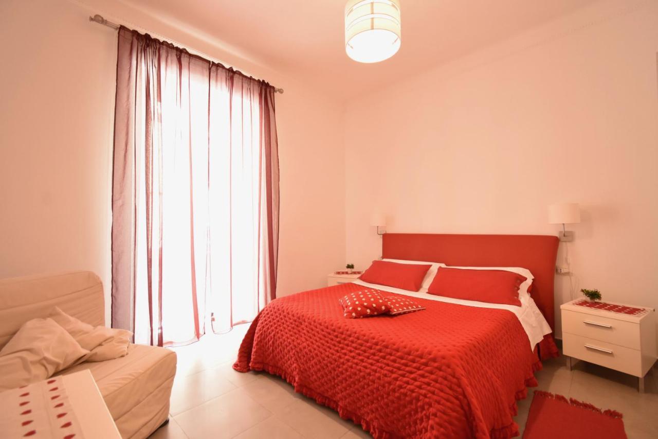 Affittacamere E Appartamenti - Rent Rooms And Apartments Le Camere Nel Corso - Adults Only La Spezia Exteriér fotografie