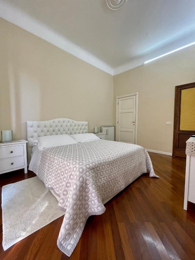 Affittacamere E Appartamenti - Rent Rooms And Apartments Le Camere Nel Corso - Adults Only La Spezia Exteriér fotografie