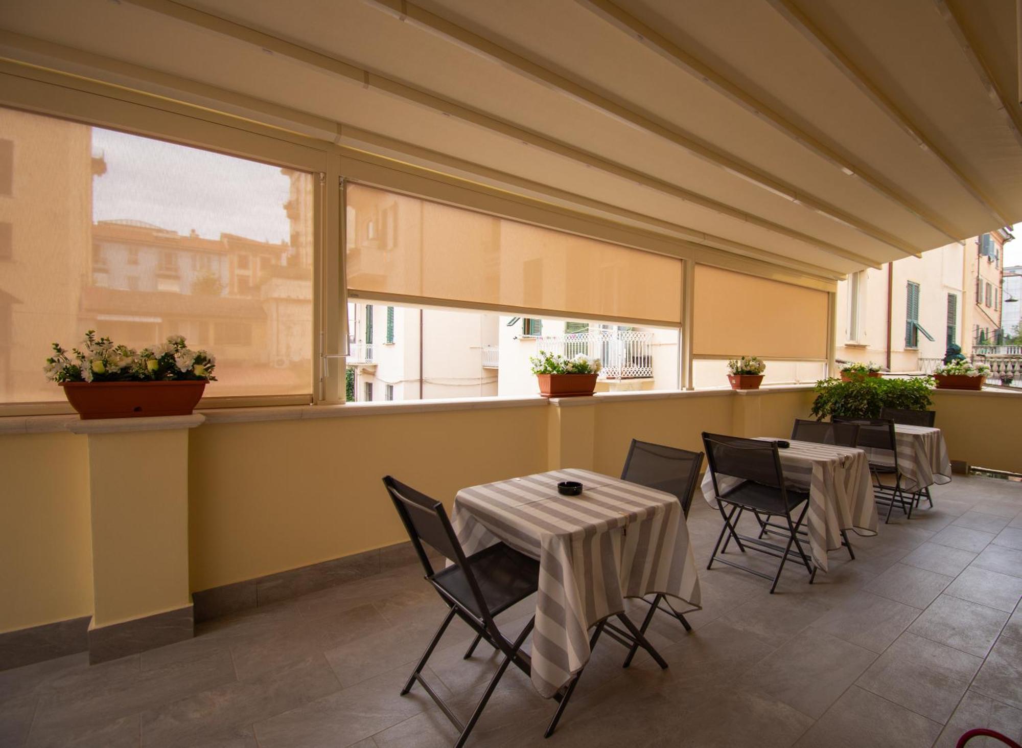Affittacamere E Appartamenti - Rent Rooms And Apartments Le Camere Nel Corso - Adults Only La Spezia Exteriér fotografie